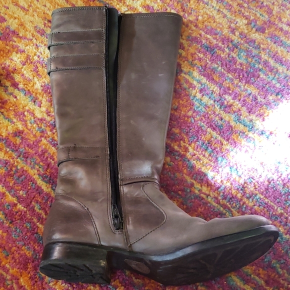 Born Shoes - Picture 6 of 9